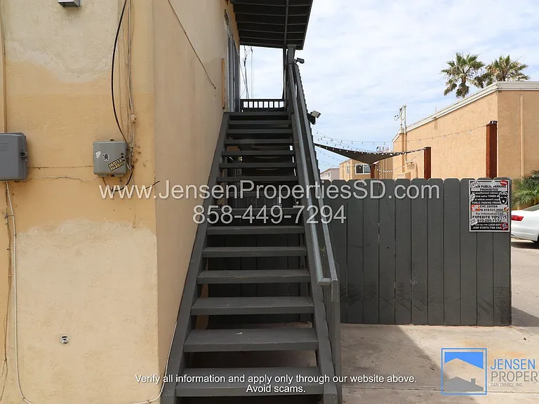 5172 Long Branch Ave — Photo 4