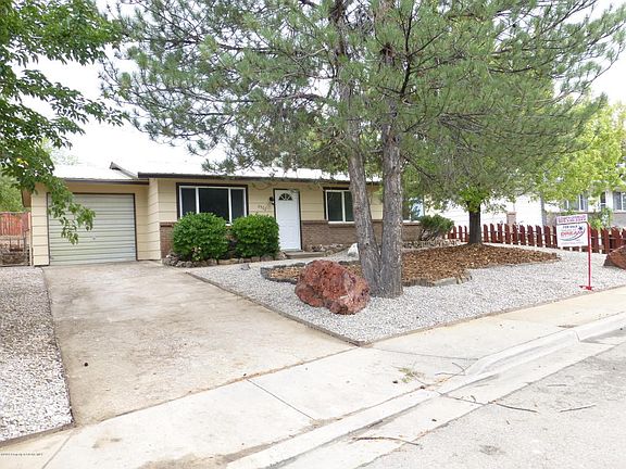2nd image of 2502 Edgecliff Dr