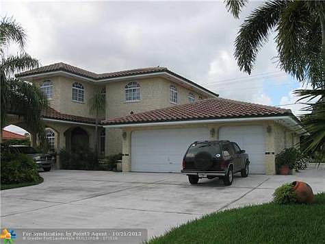 1st image of 10002 NW 130th St