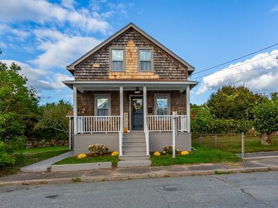 23 Garfield St, Dartmouth, MA, 02748