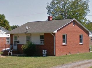 216 Duke St, Fredericksburg, VA 22401