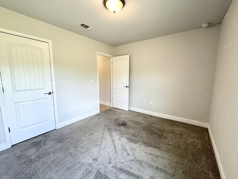 3851 Redbud Way — Photo 7