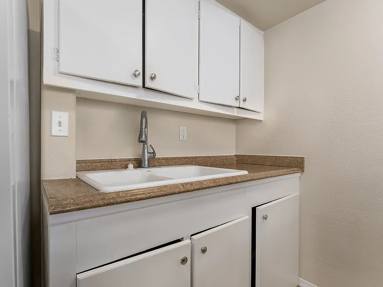 Purgatory Apartments — Photo 19