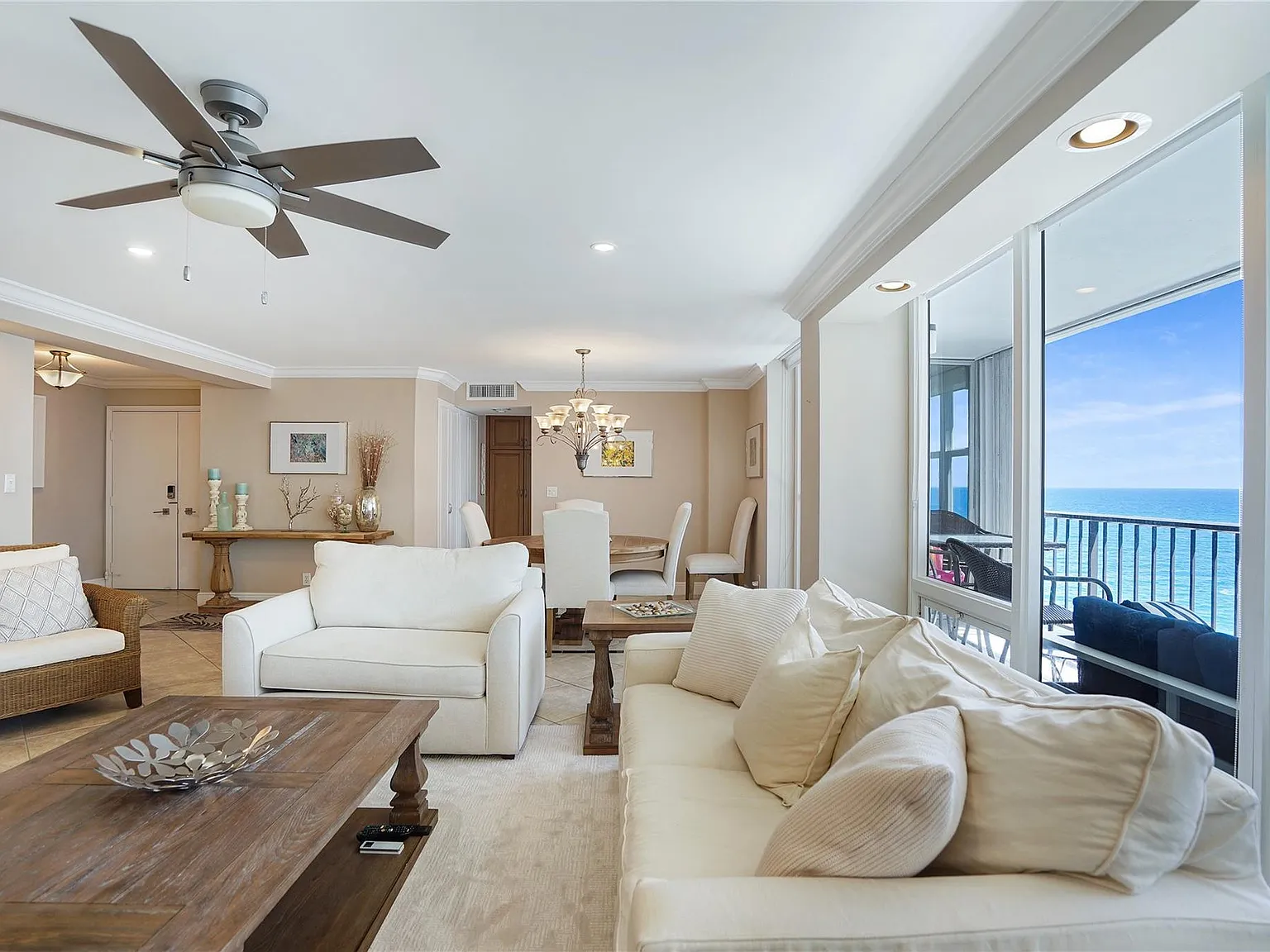 2 bed, 2.0 bath, 1650 sqft, $5,500 — Photo 1