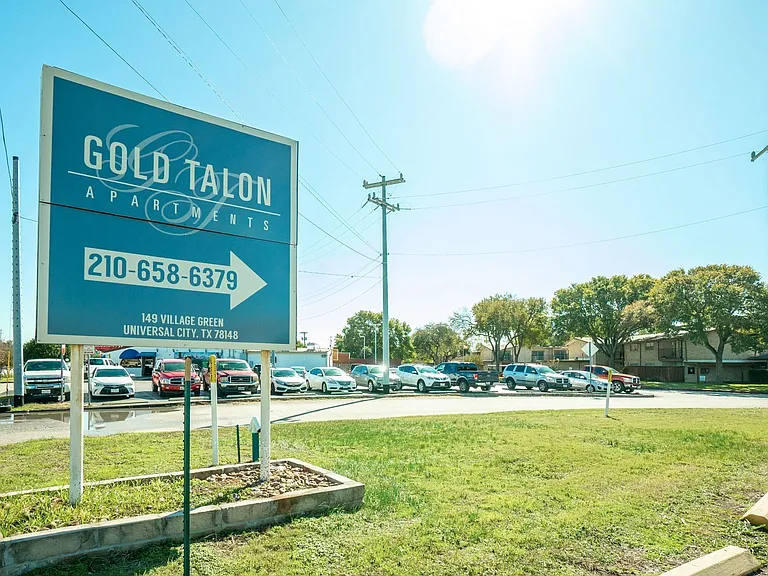 Gold Talon — Photo 17