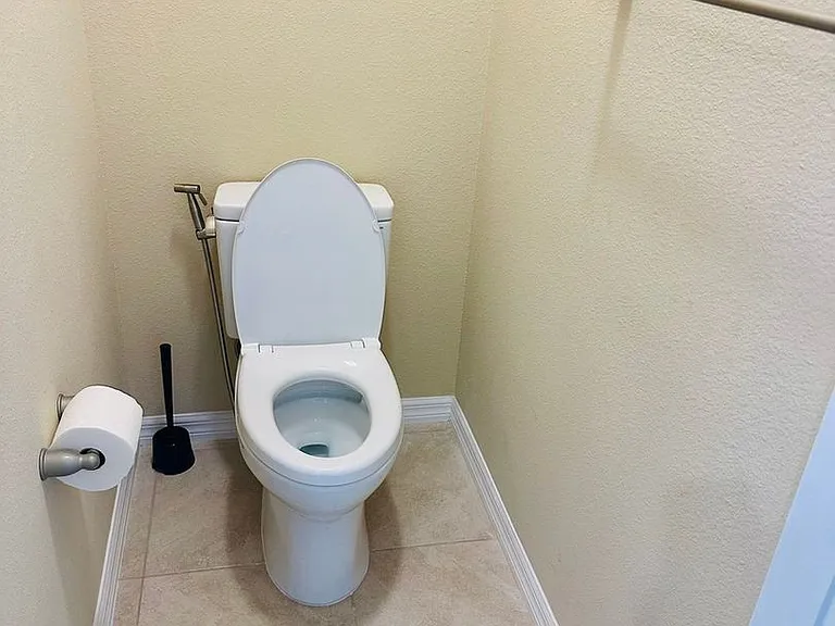 1104 Coral Ln — Photo 14