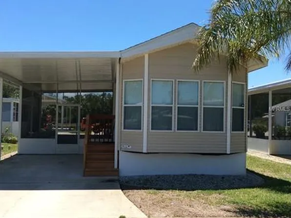 2983 Discovery Pl, Titusville, FL 32796