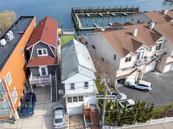 811 W Park Avenue, Long Beach, NY 11561