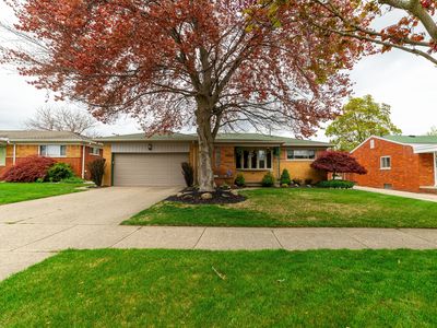 38076 Richland St, Livonia, MI, 48150