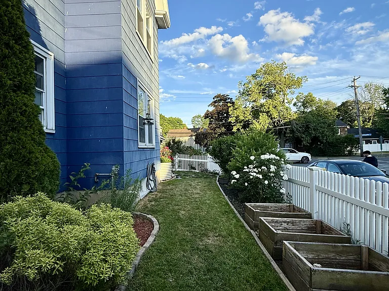 40 Paradise Rd — Photo 6