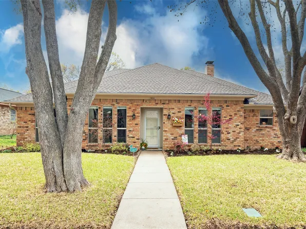 1906 Vassar Dr, Richardson, TX 75081