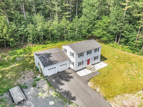 22 Elwood Road, Londonderry, NH 03053