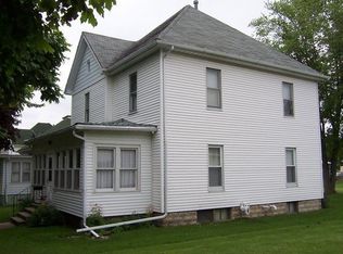 320 W Hack St, Cullom, IL 60929