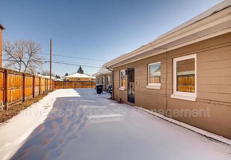 3330 N Cook St — Photo 11