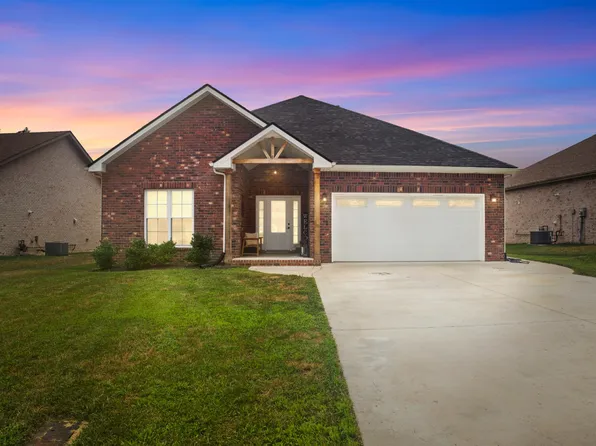 1555 Hereford Blvd, Clarksville, TN 37043