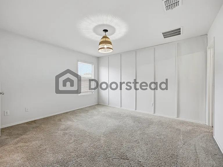771 Bayonet St — Photo 14