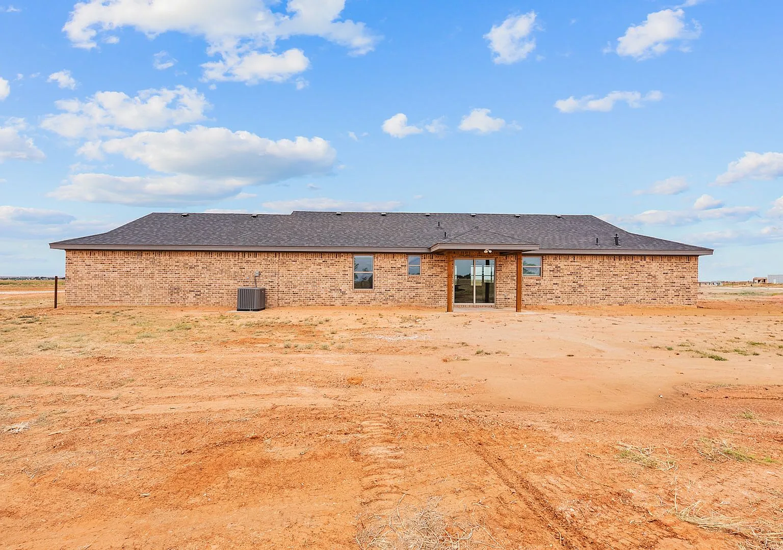 Brand New Construction In Shallowater ISD — Photo 3
