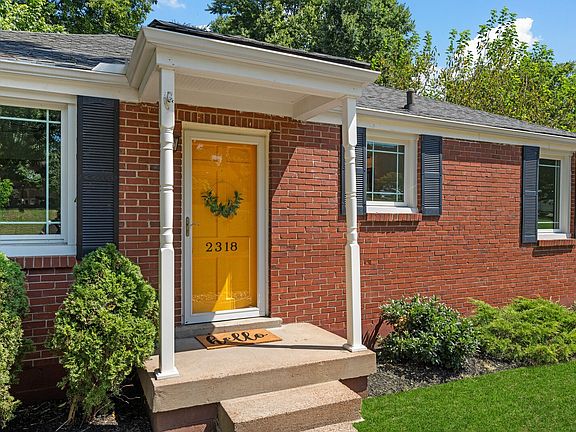 5th image of 2318 Dennywood Dr