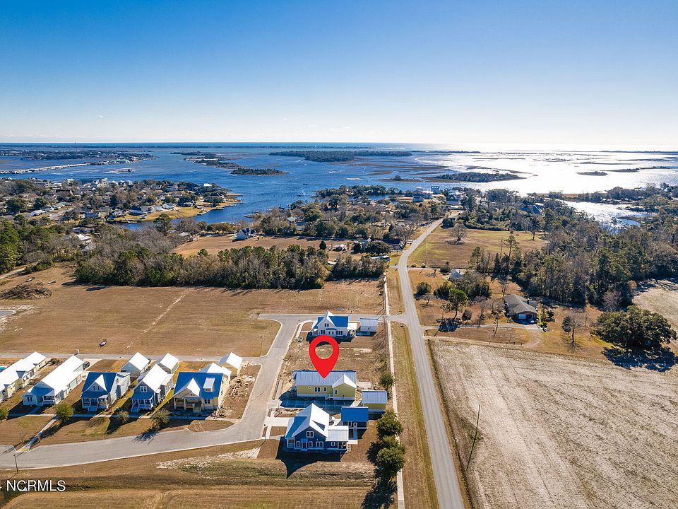 207 Villagers Way, Swansboro, NC 28584 | Zillow