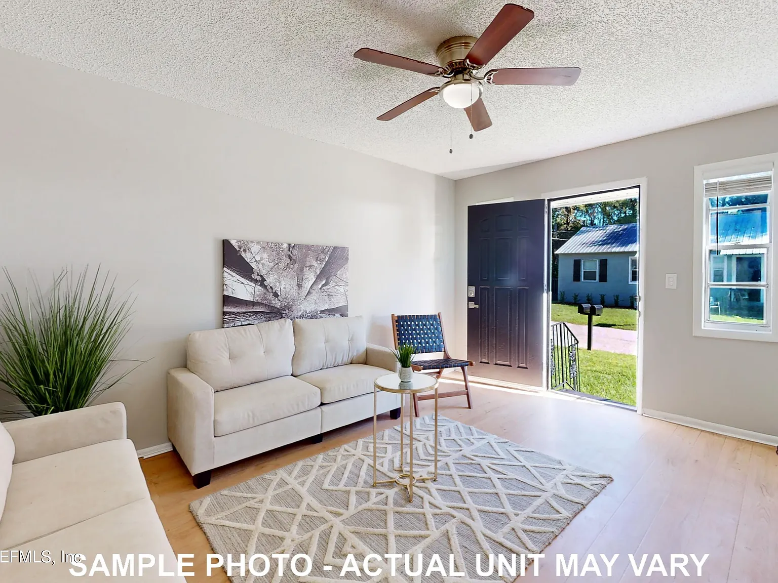2 bed, 1.0 bath, 740 sqft, $1,099 — Photo 4