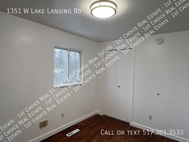 1351 W Lake Lansing Rd — Photo 11