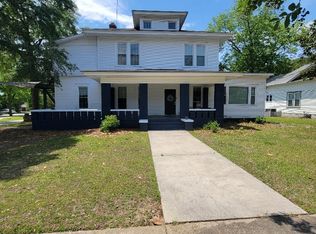 217 S Zetterower Ave #C, Statesboro, GA 30458