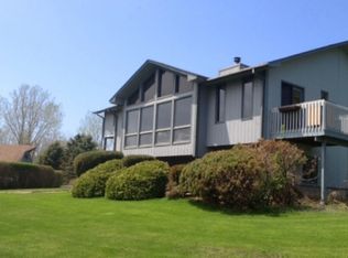 19 E Shr S, Grand Isle, VT 05458