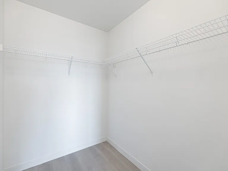 15 Refinery Way — Photo 73