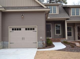 40 Cypress Cir, Southern Pines, NC 28387