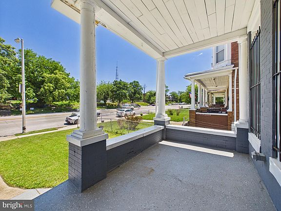 4th image of 3812 Park Heights Ave