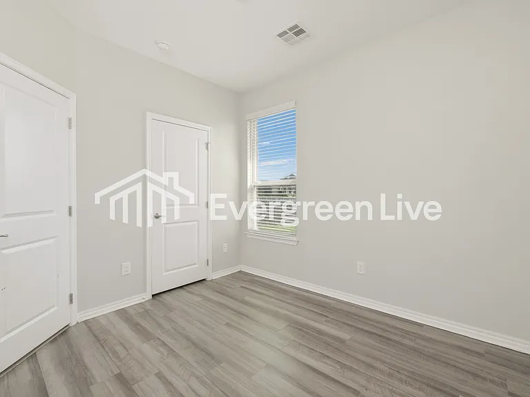 14013 Babbling Brook Dr — Photo 11