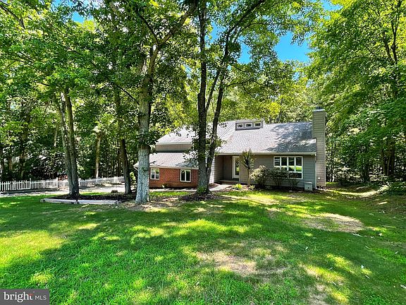 3rd image of 22480 Sparrow Ct