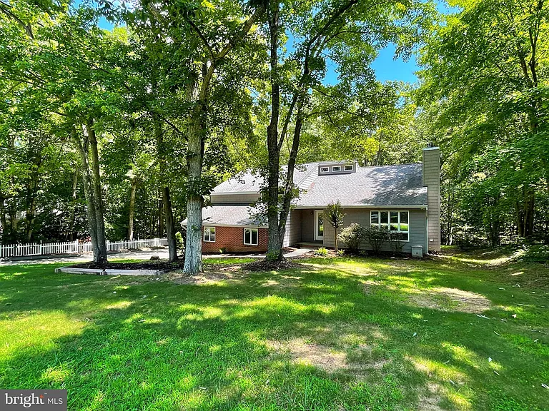 22480 Sparrow Ct — Photo 3