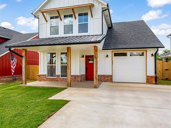 2nd image of 910 4th St