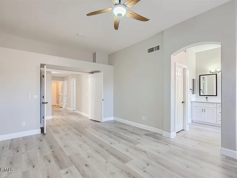 658 E Ranch Rd — Photo 14