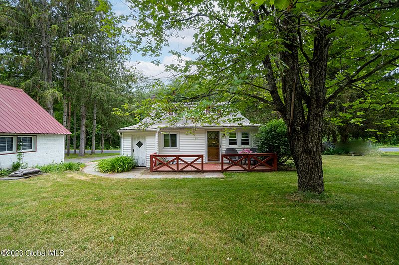 3rd image of 133 Meehan Road