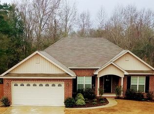 193 Serene Ln, Wetumpka, AL 36093