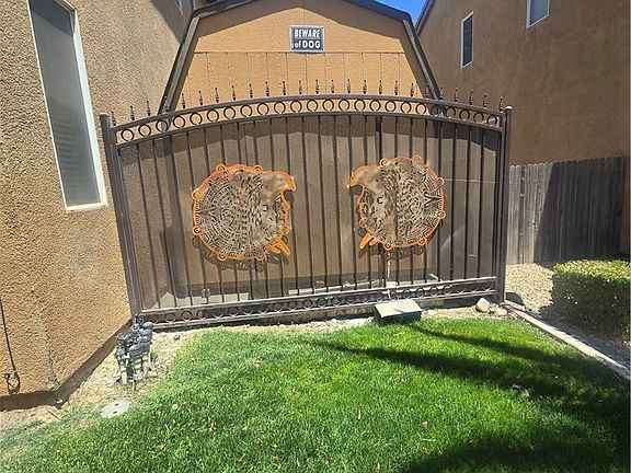 4th image of 13736 Lark Ct