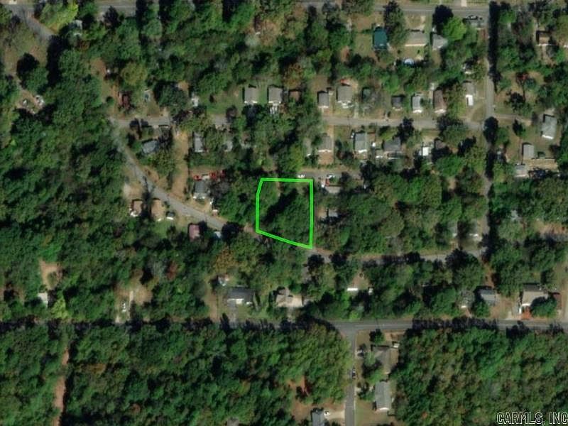 2nd image of 303 Pleasant Valley St