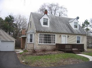 923 W Plainfield Rd, La Grange Highlands, IL 60525