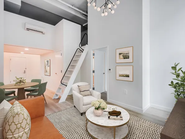 619 Throop Avenue image 7 of 34