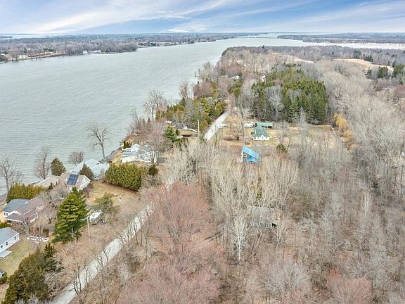 4th image of 1255 Blockhouse Point Road