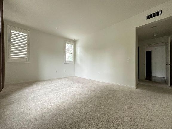 5th image of 152 Coralwood