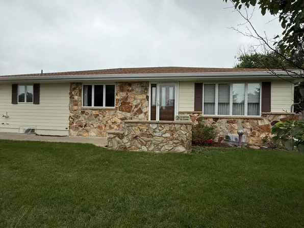 309 W Depot St, Tripp, SD 57376