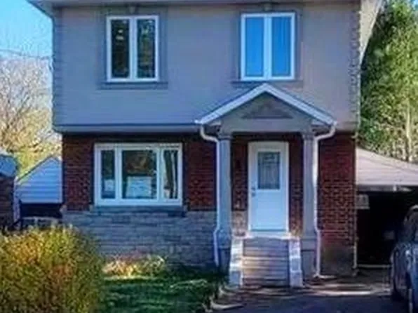19 Balaclava Dr, Toronto, ON M1P 1E5