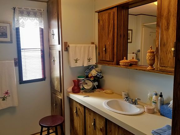 5th image of 2724 Green Hill Dr