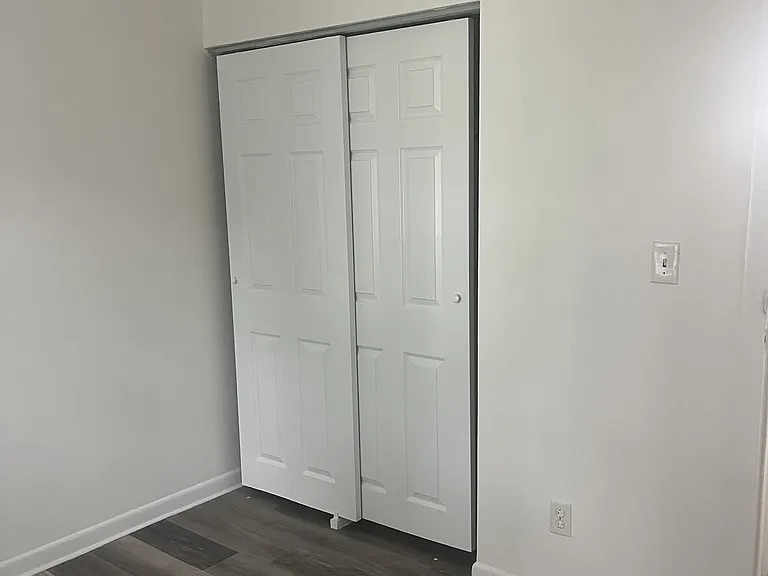 1038 Cherry Dr #5 — Photo 7
