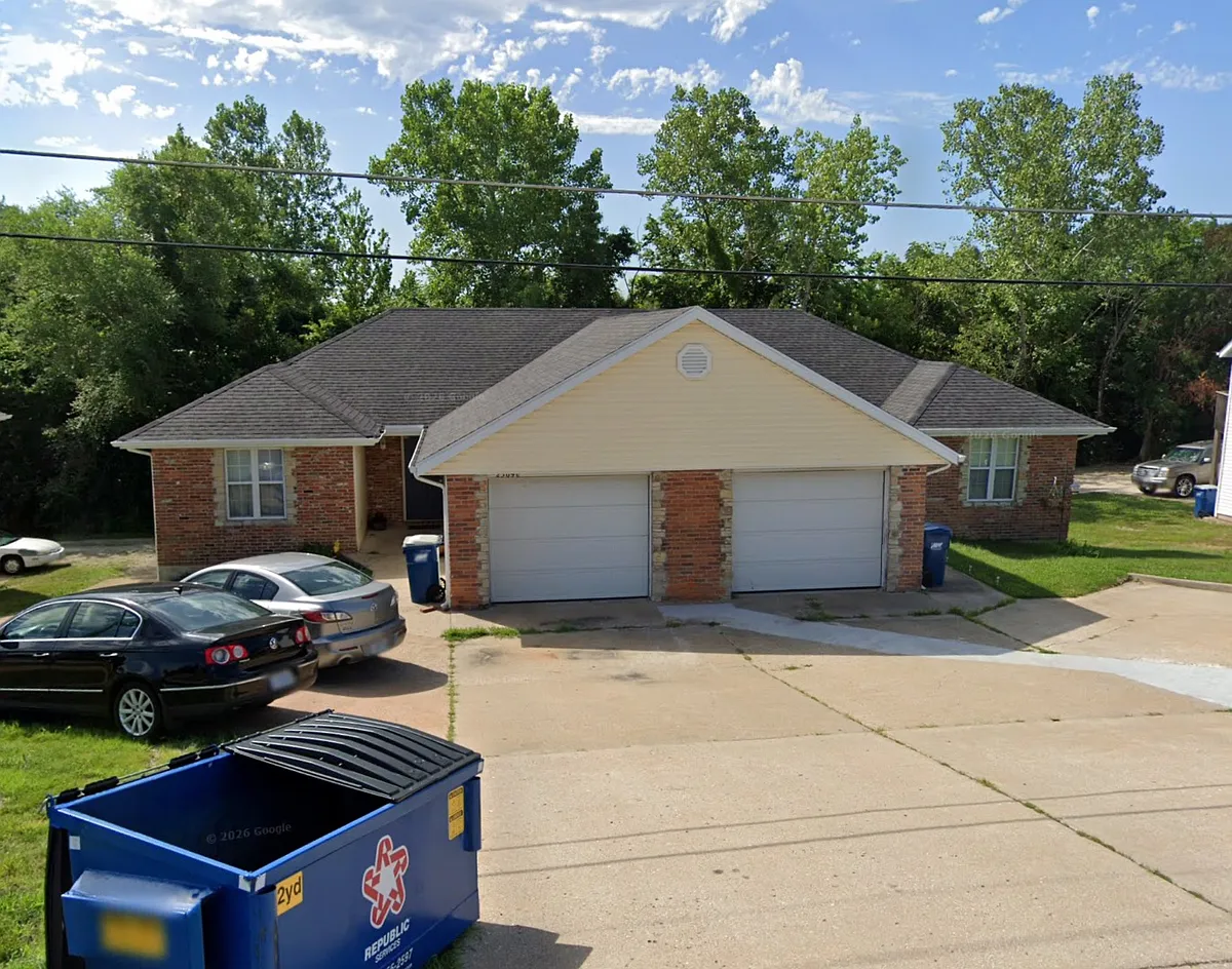 Property Photo - 2509 Southridge Dr #D