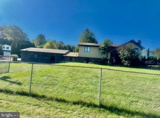 300 Topeka Ave, Shenandoah, PA 17976