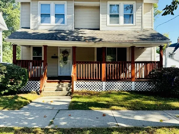 21 Herman St, Springfield, MA 01108